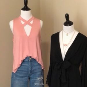 nicolenvy Tops - GIRLY BLUSH PINK SLEEVELESS MOCK NECK TOP nicolenvy Tops - GIRLY BLUSH PINK SLEEVELESS MOCK NECK TOP